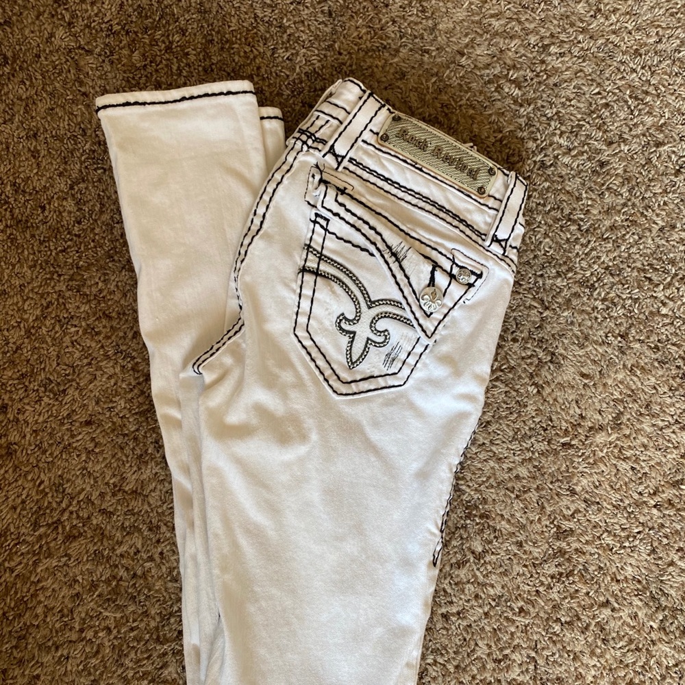 White Rock Revivals size 25